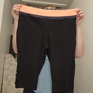 Tangerine xxl capri yoga